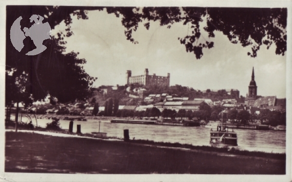 Bratislava - SK 1939 95 002 ●